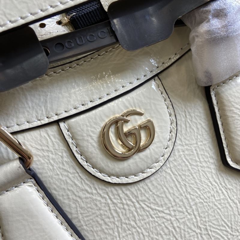 Gvc*1 tote bags